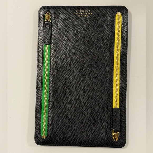 Smythson Leather Travel Pouch - Picture 4 of 9